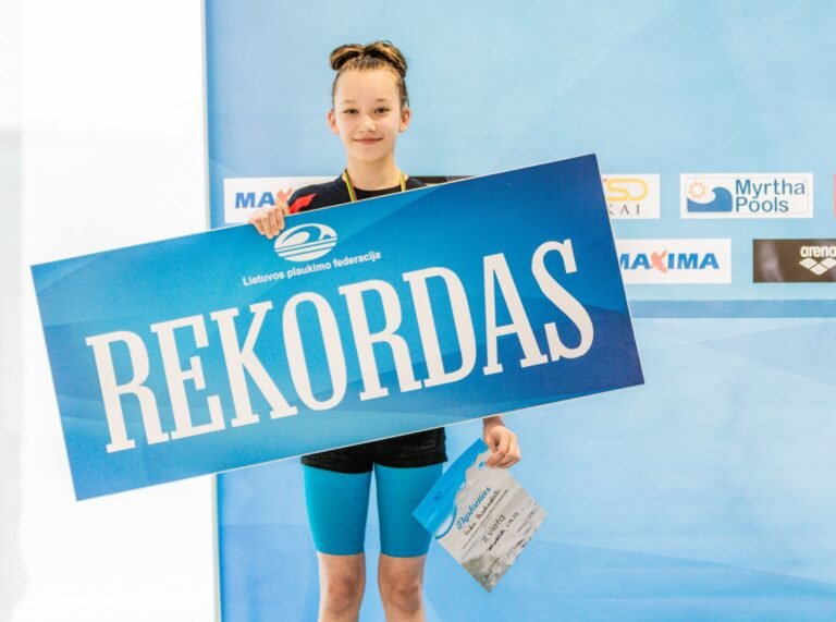 Erika Pasakinskaite LR13