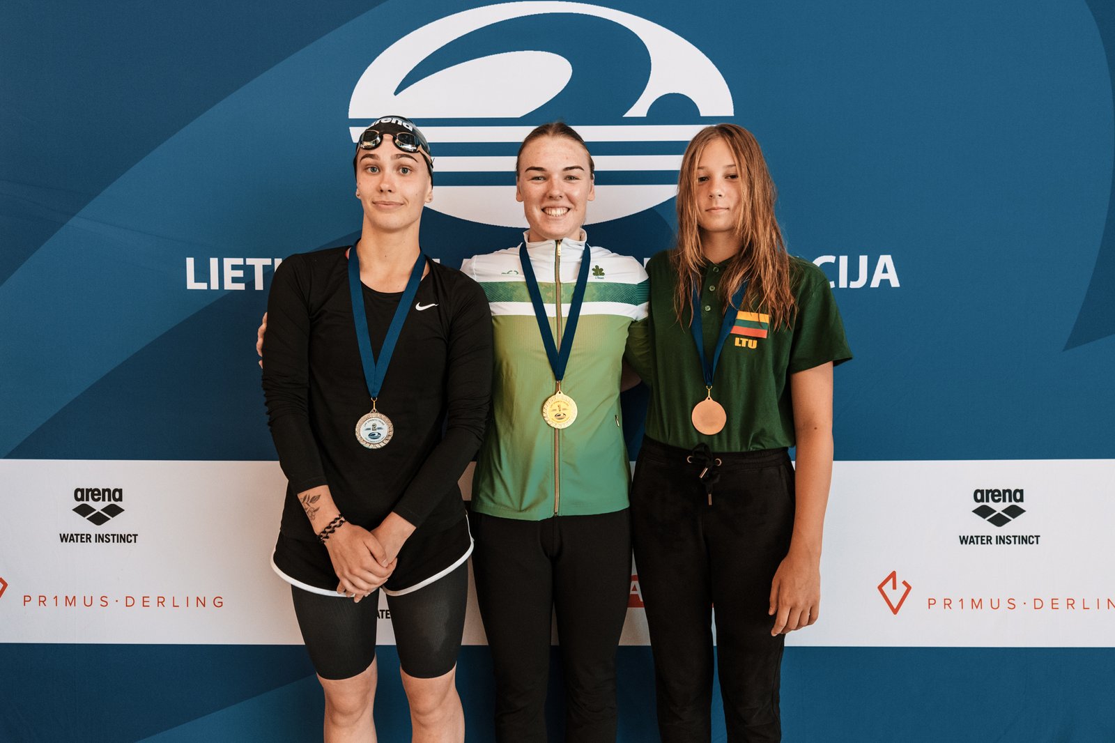 2020.08.11 by Aleksandr Leonov 2mpx 32